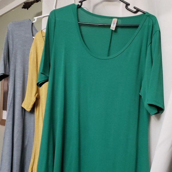 Bundle of 3 LuLaRoe Tops - Picture 1 of 7